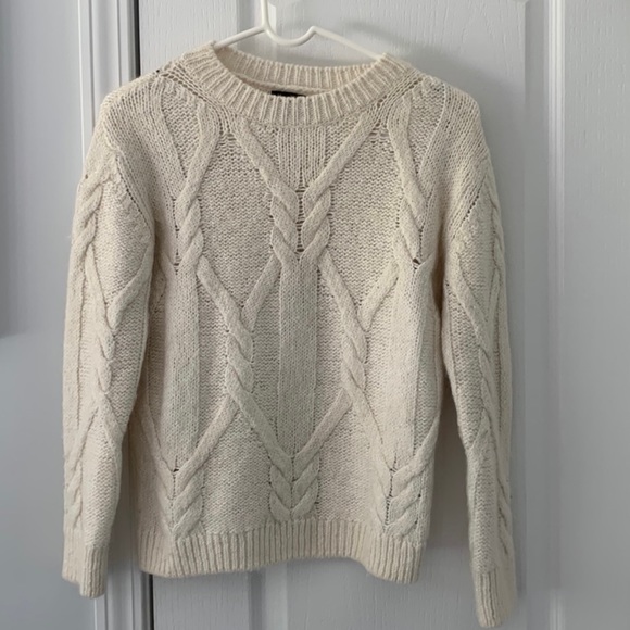 Massimo Dutti cable knit wool sweater, Small - Picture 6 of 15